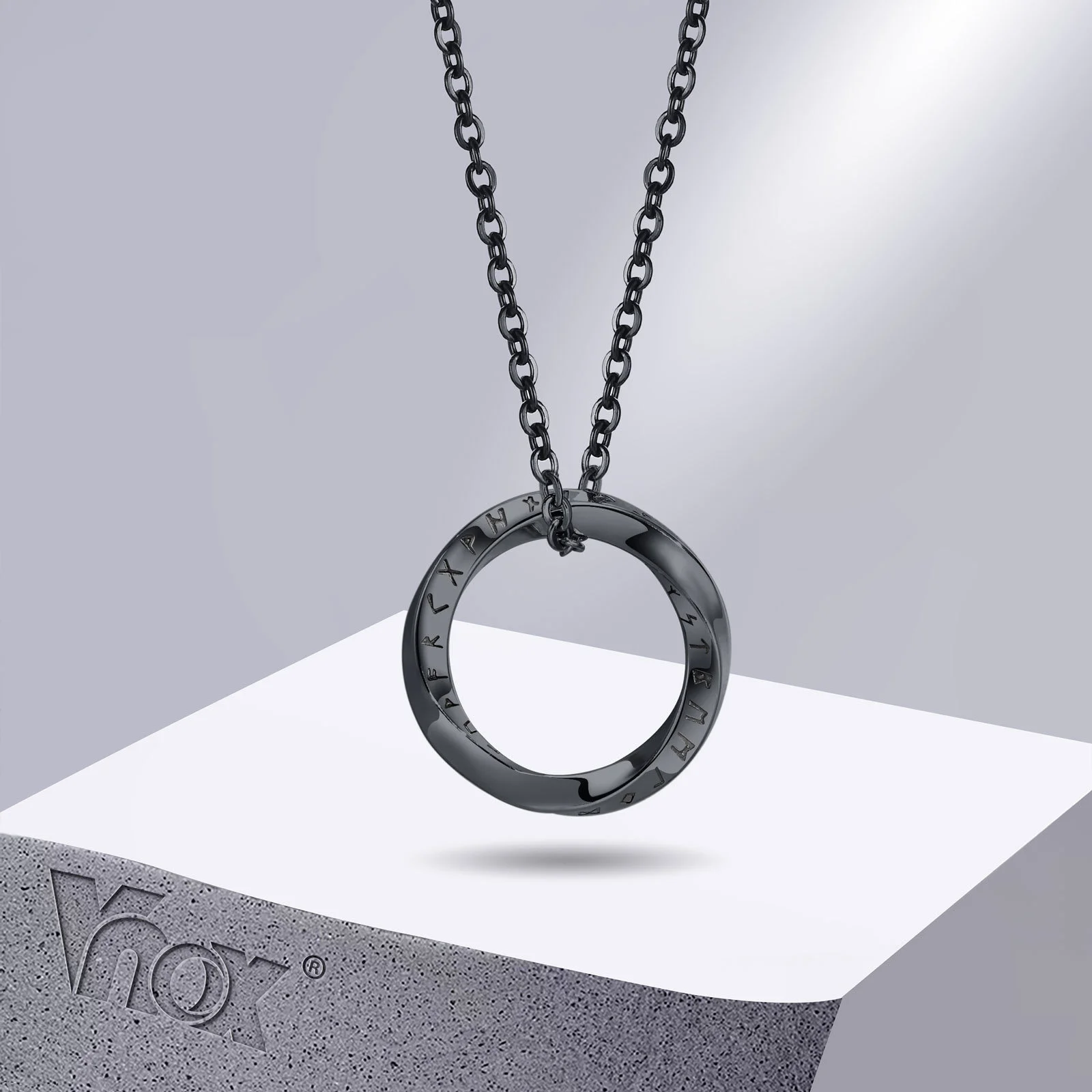 Norse Viking Round Pendant Necklace