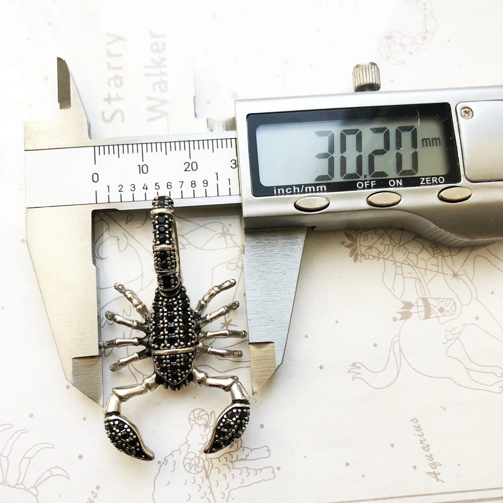 Scorpion Pendant Link Chain Necklace