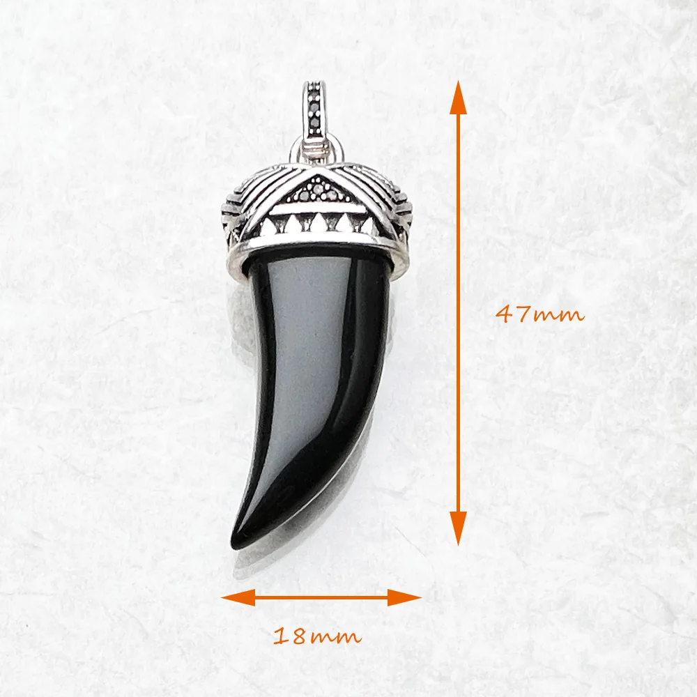 Maori Ethnic Tiger Tooth Pendant