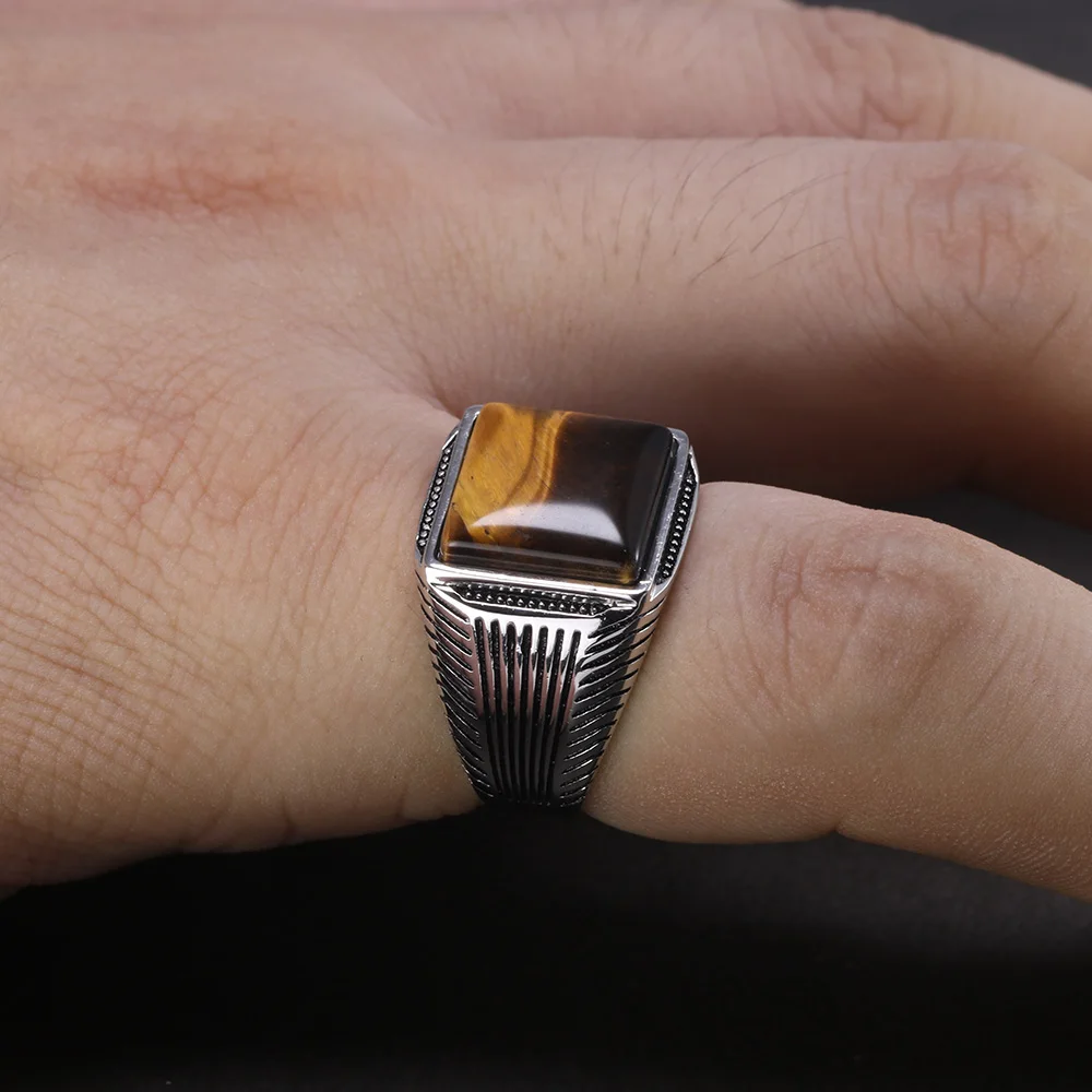 925S Men's Ring with Tiger Eye Stone