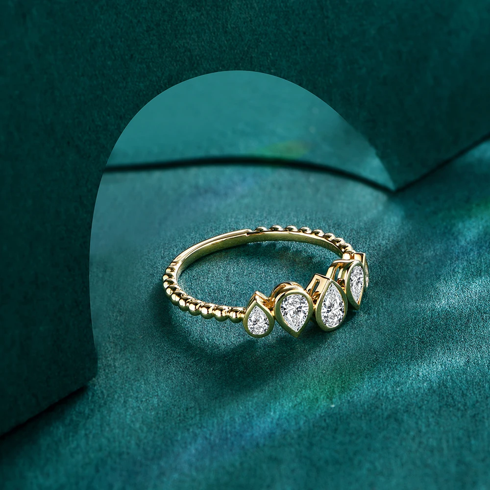 Moissanite Ring in Solid 10K/14K/18K Gold