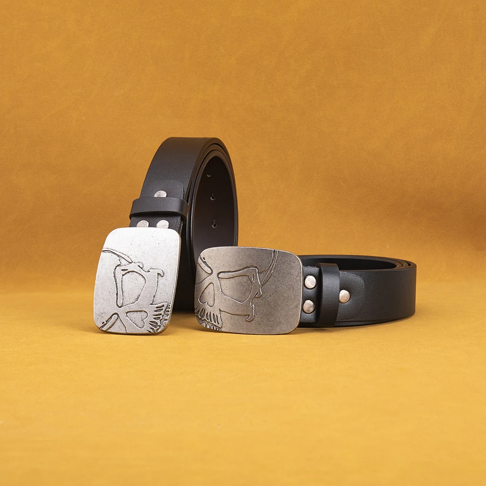 Men's Leather Belt with Retro Skull Buckle