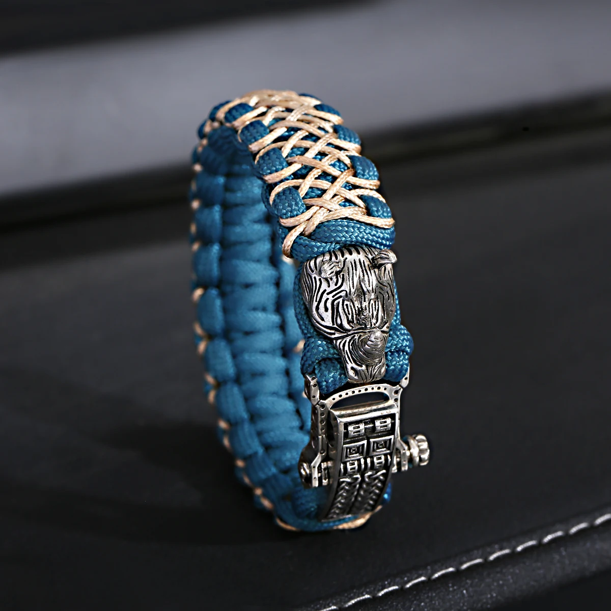 Paracord Rhino Head Shaped Bracelet