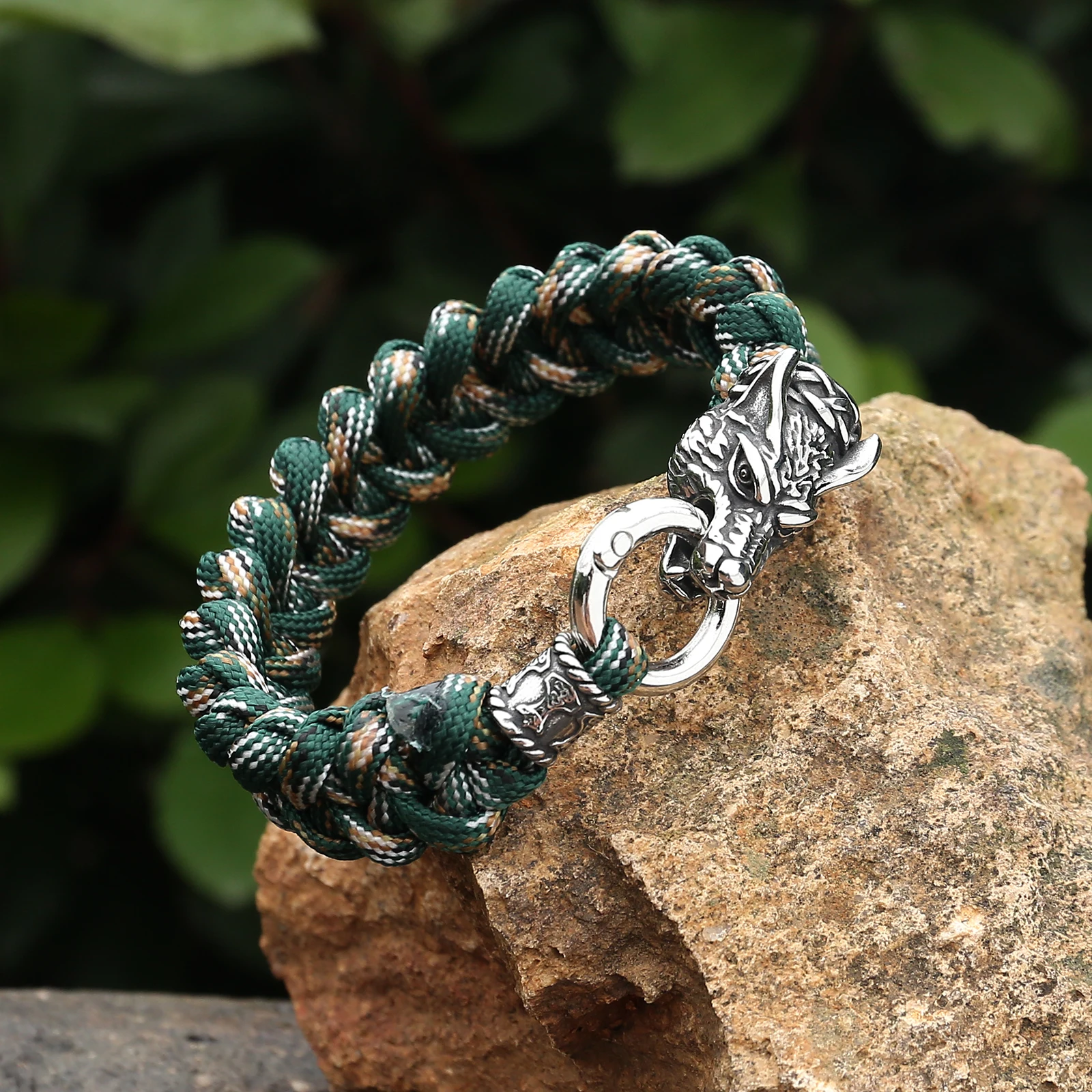 Paracord Viking Celtic Wolf Bracelet