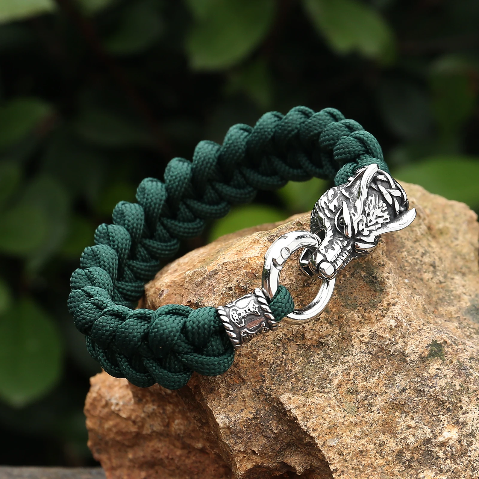 Paracord Viking Celtic Wolf Bracelet