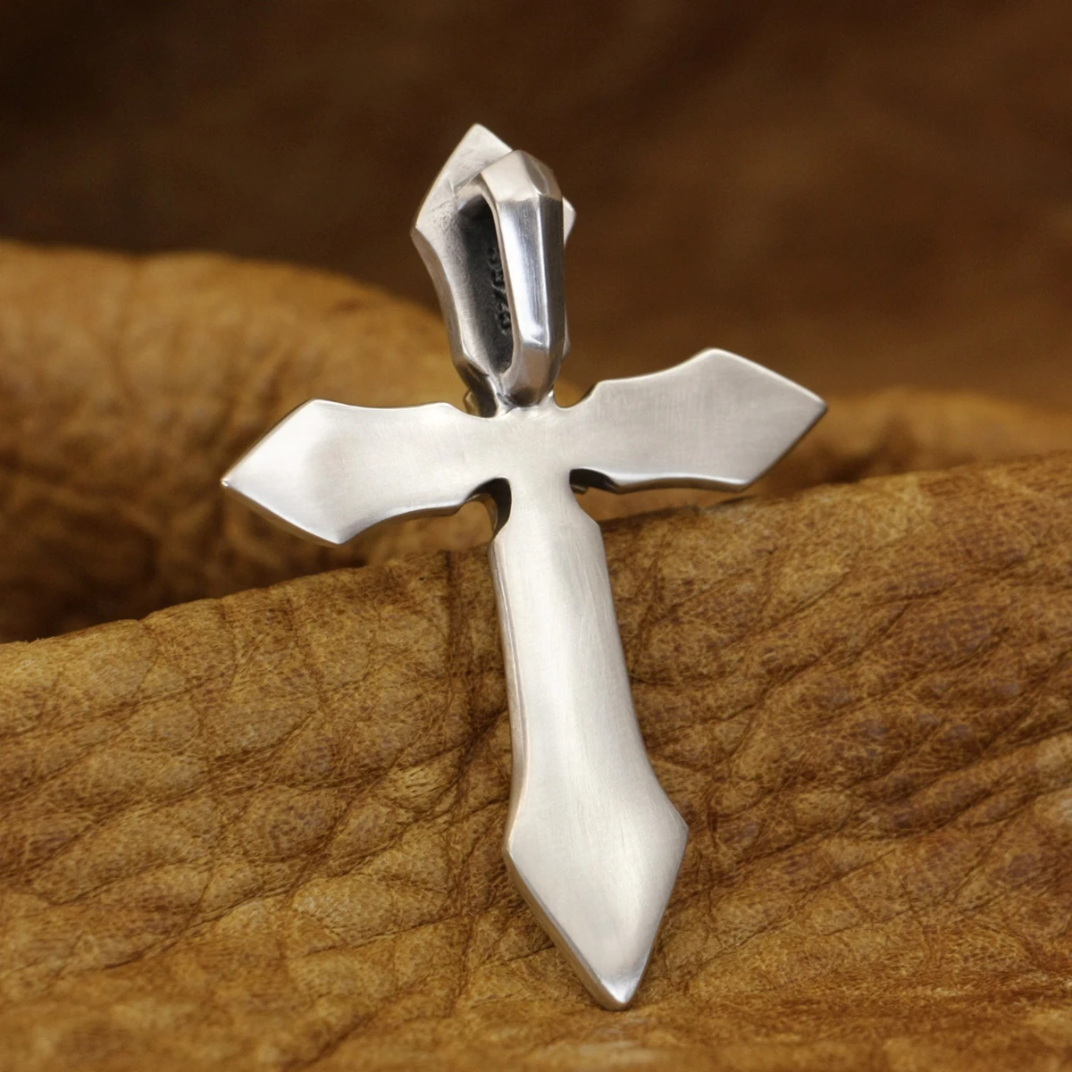 925 Sterling Silver Cross Sword Pendant