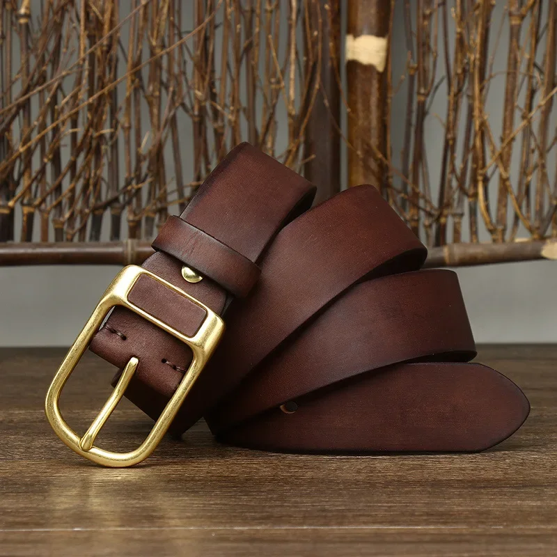 Leather Belt with Fashionable Brass Buckle