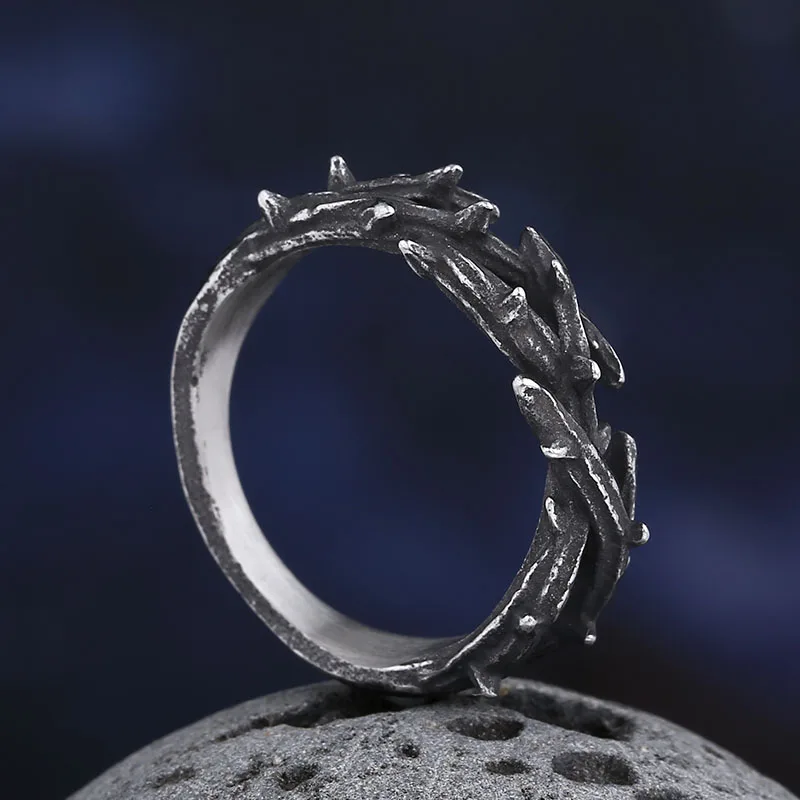 Retro Style Stainless Steel Thorn Couple Ring