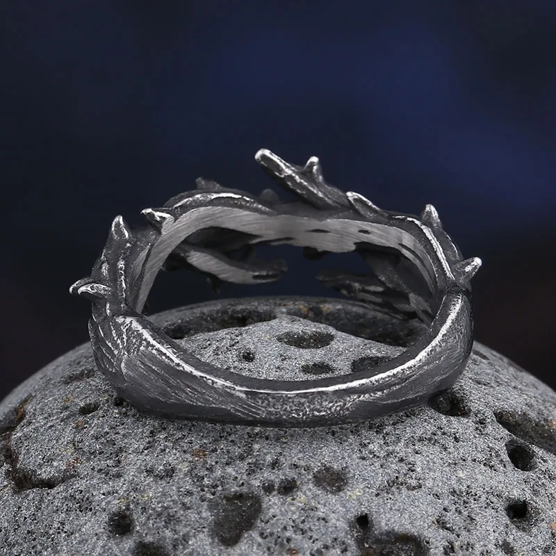 Retro Style Stainless Steel Thorn Couple Ring