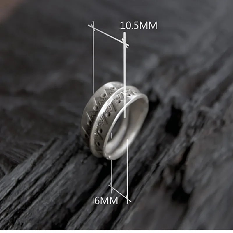 Silver Triangle Pattern Wrap Ring
