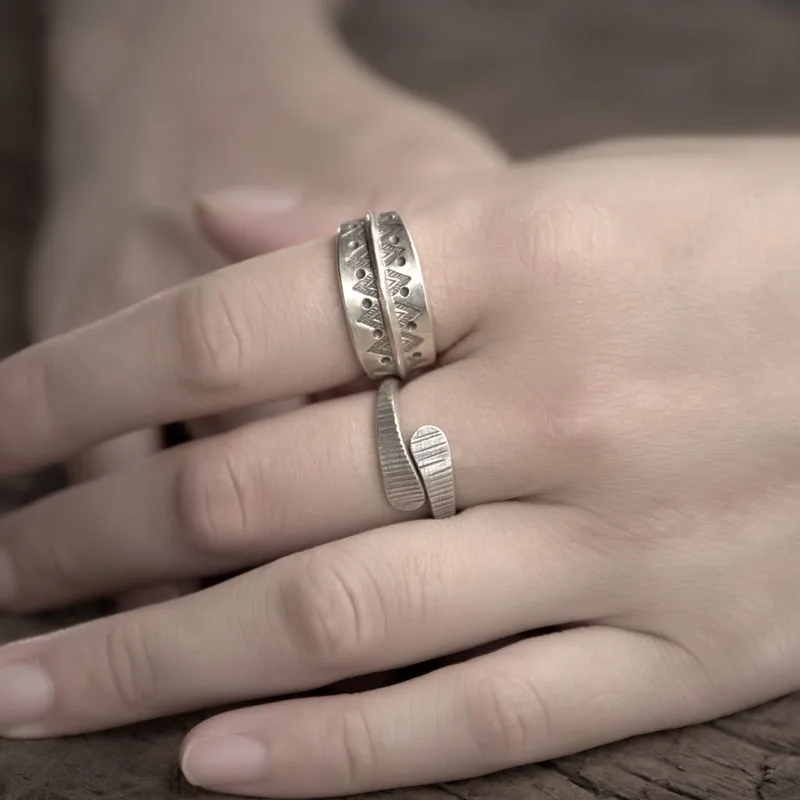 Silver Triangle Pattern Wrap Ring