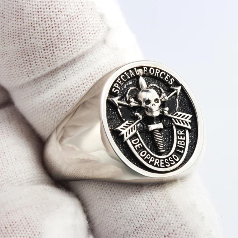 De Oppresso Liber Skull Silver Ring