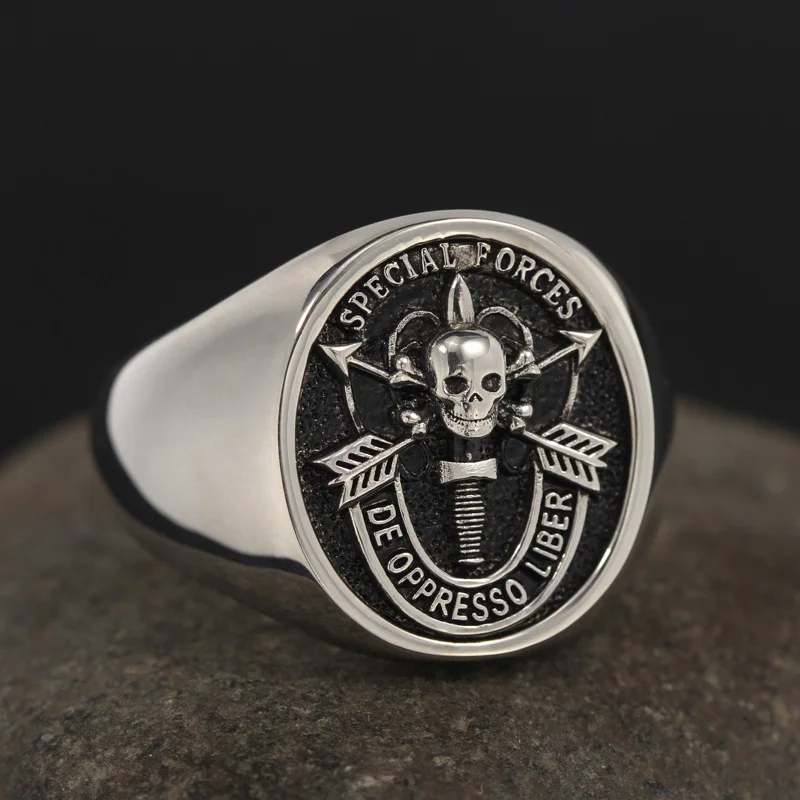 De Oppresso Liber Skull Silver Ring