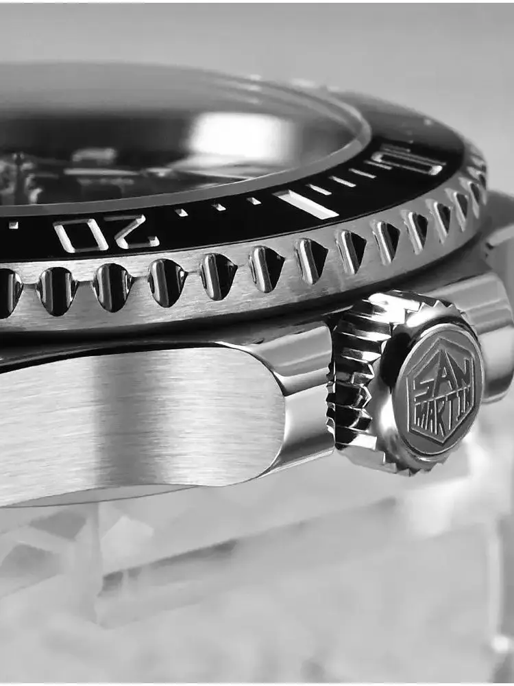 San Martin Titanium 40mm Diving Watch