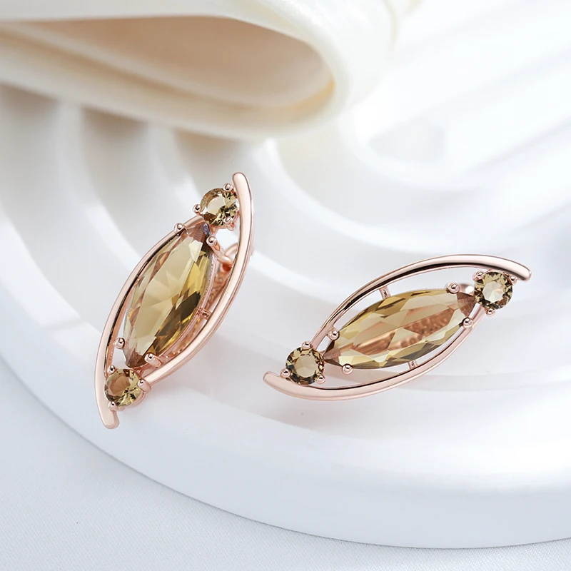 Light Brown Crystal Long English Earrings
