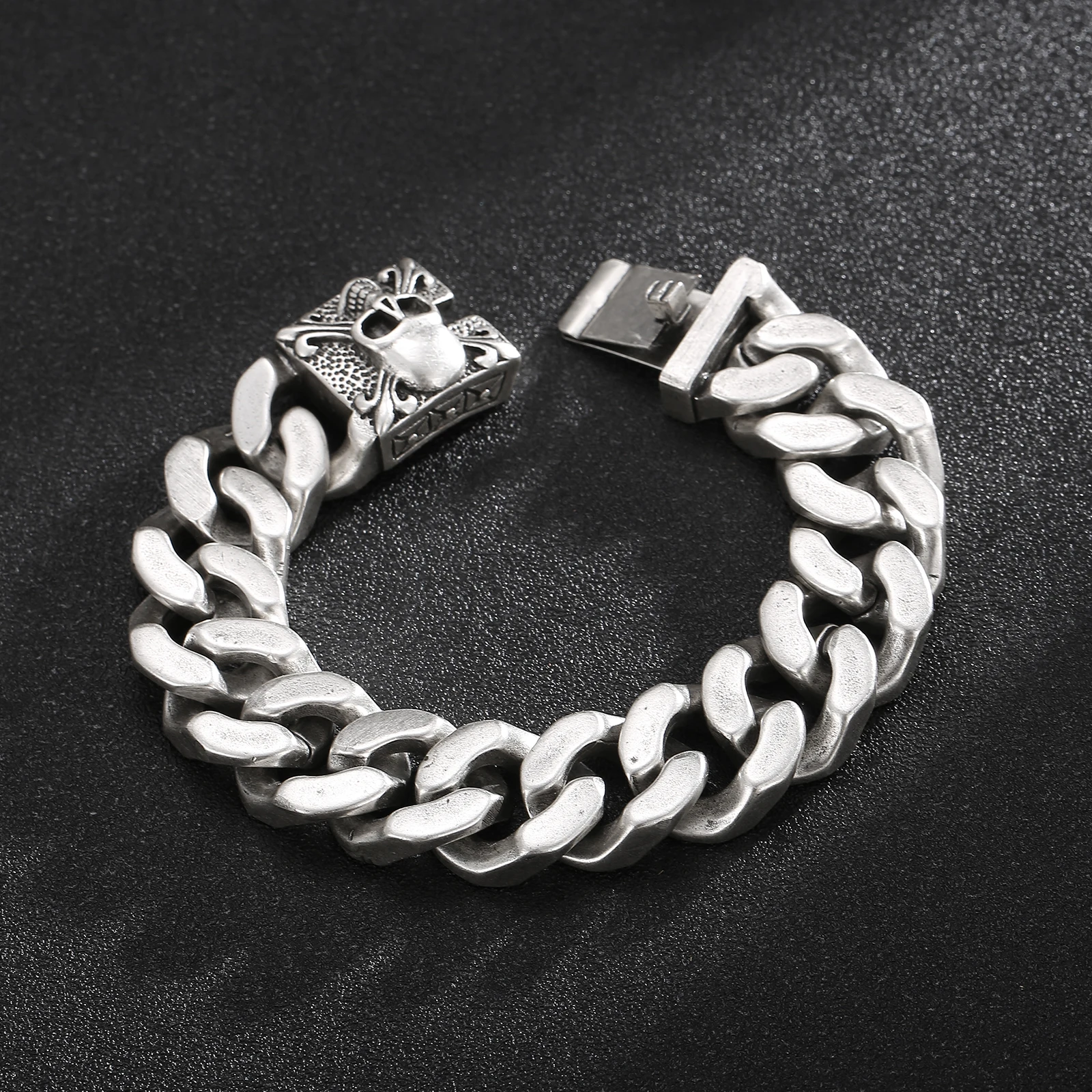 Vintage Steel Curb Chain Bracelet with Skull