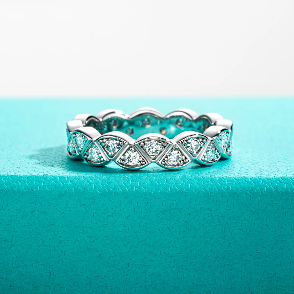 Moissanite Leaf Eternity Wedding Band 18K White Gold Plated