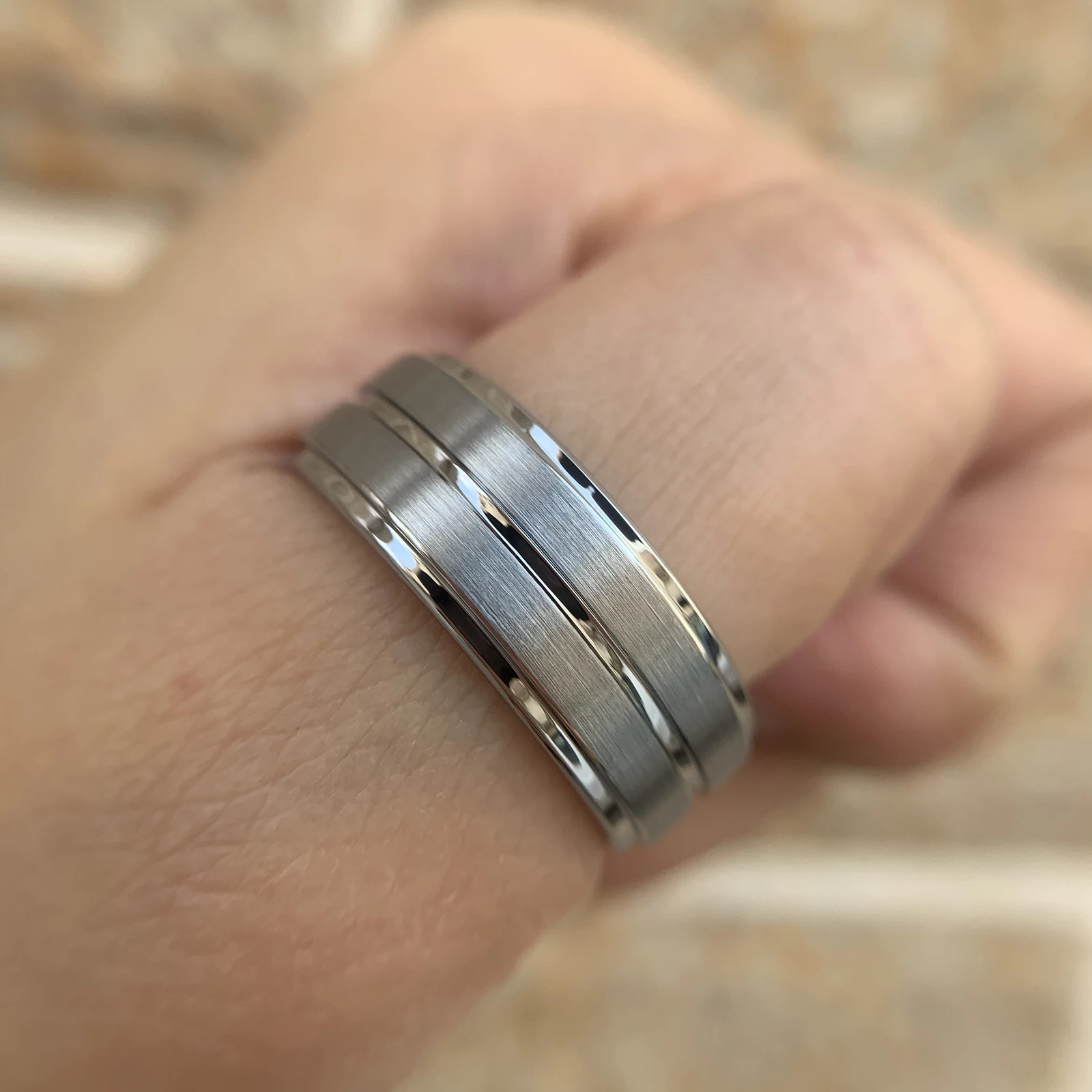 Men's Tungsten Carbide Groove Ring 8mm Polished Band