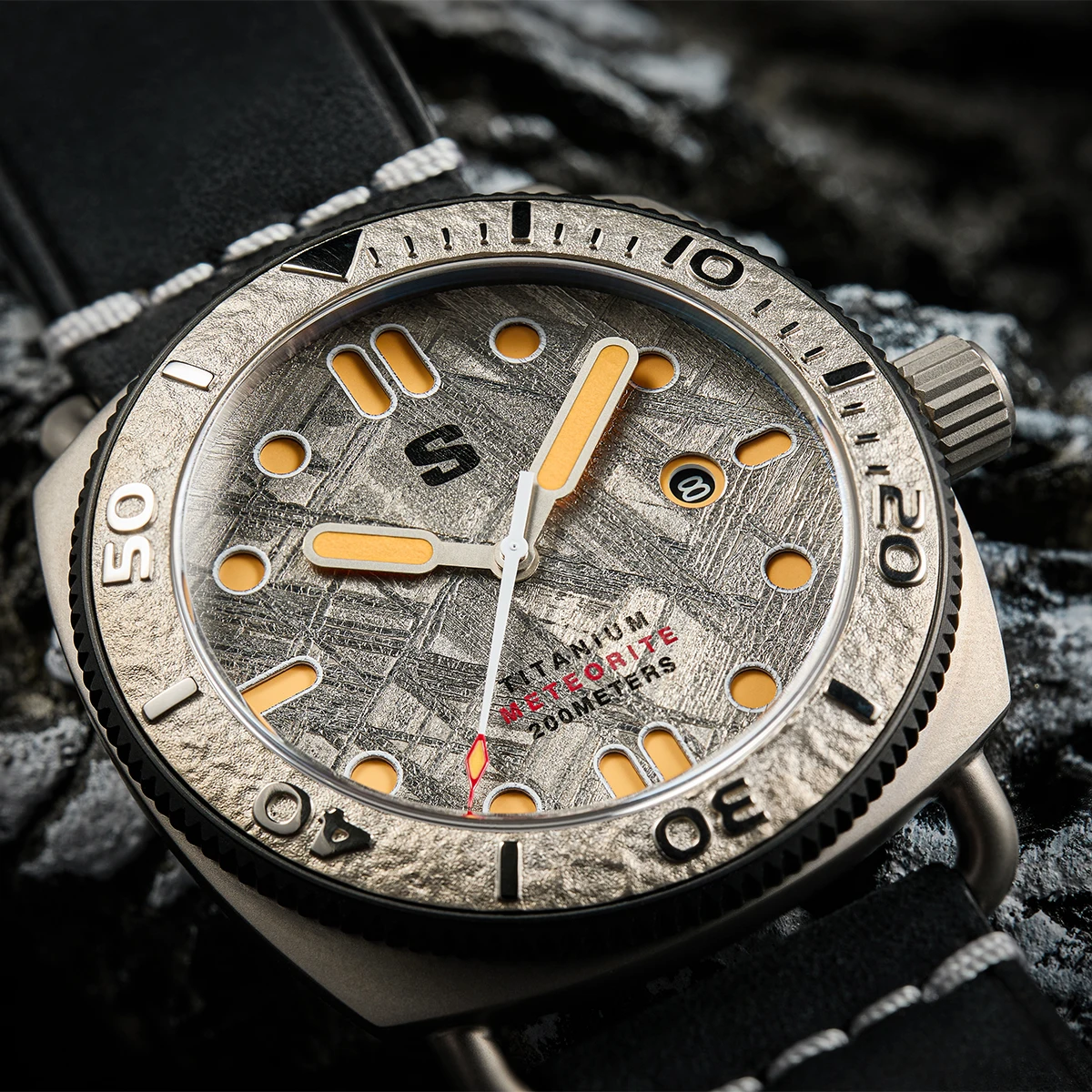 Stalingrad SG-24001 Titanium Meteorite Watch