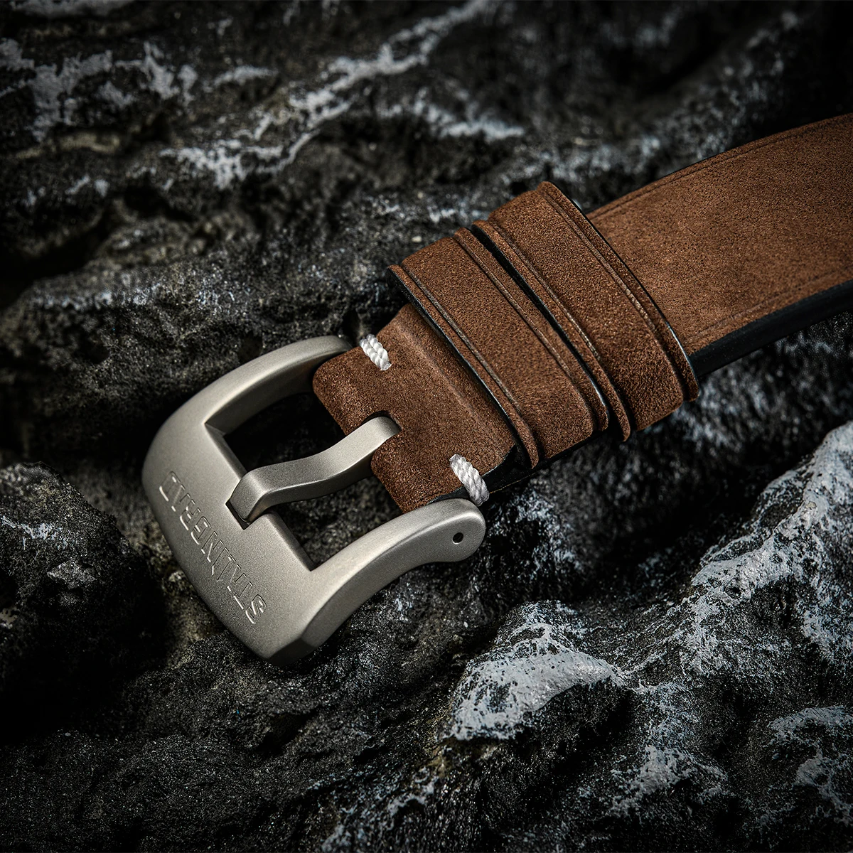 Stalingrad SG-24001 Titanium Meteorite Watch