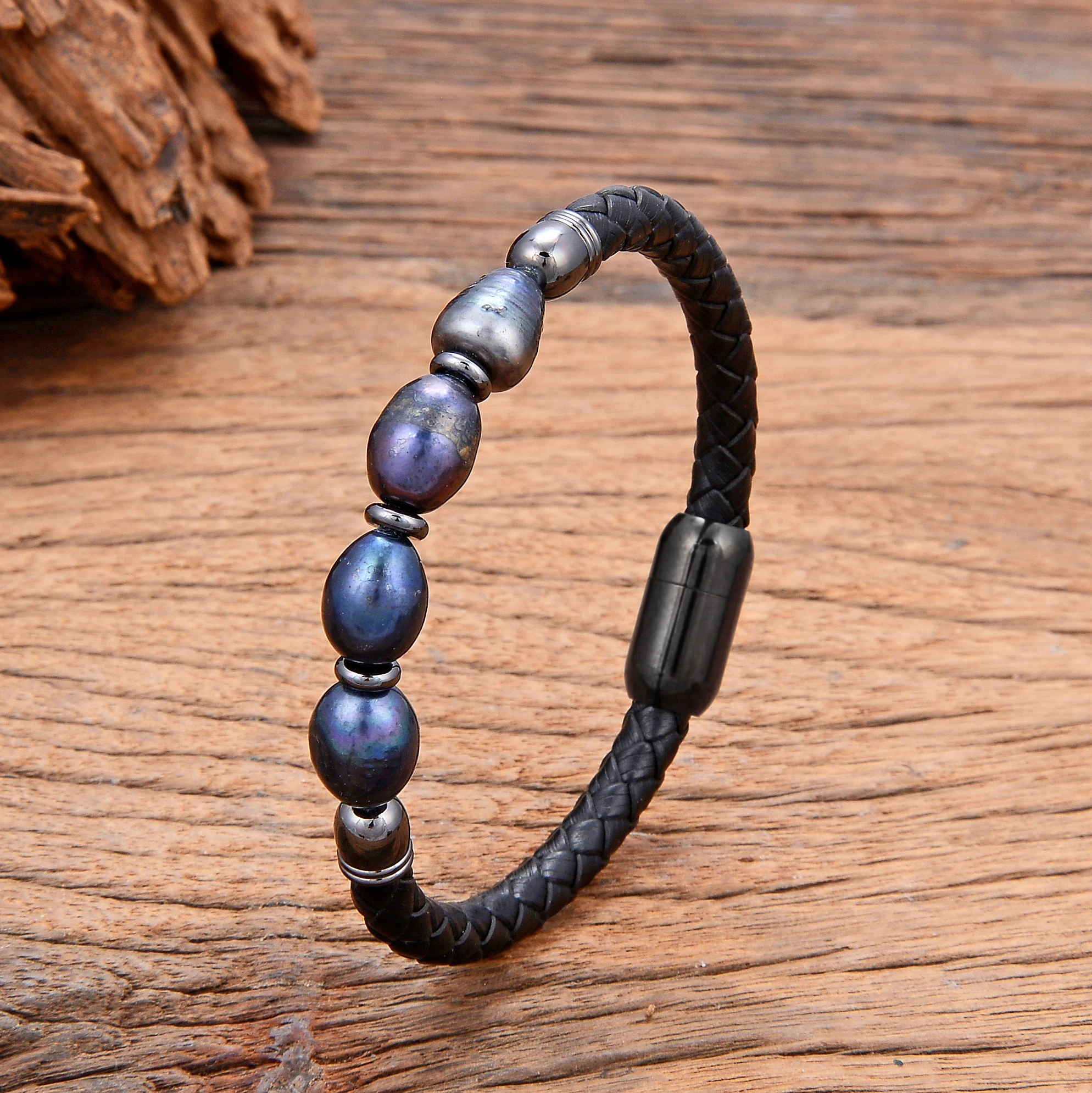 Elegant Freshwater Pearl Bracelet