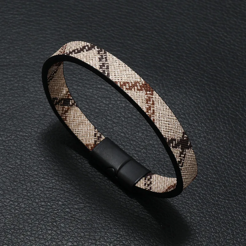 Men's Patterned Leather Bracelet
