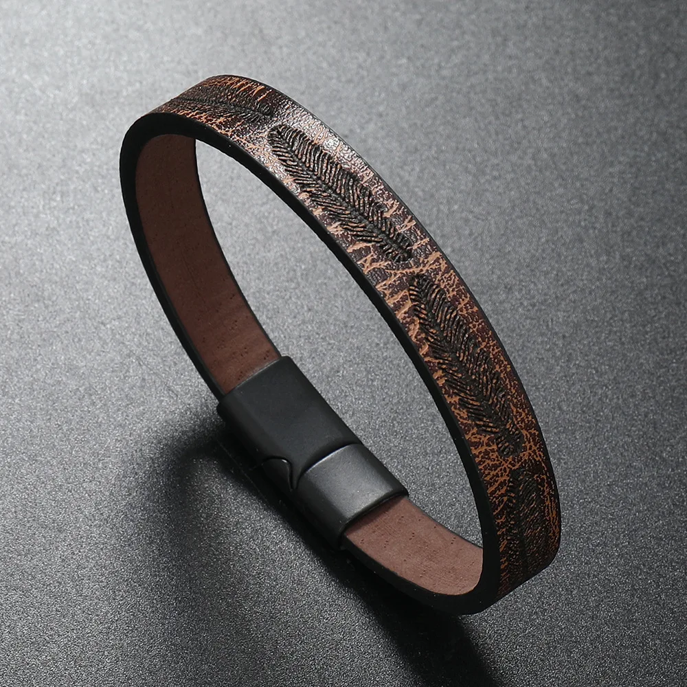 Men's Feather-Patterned Leather Bracelet