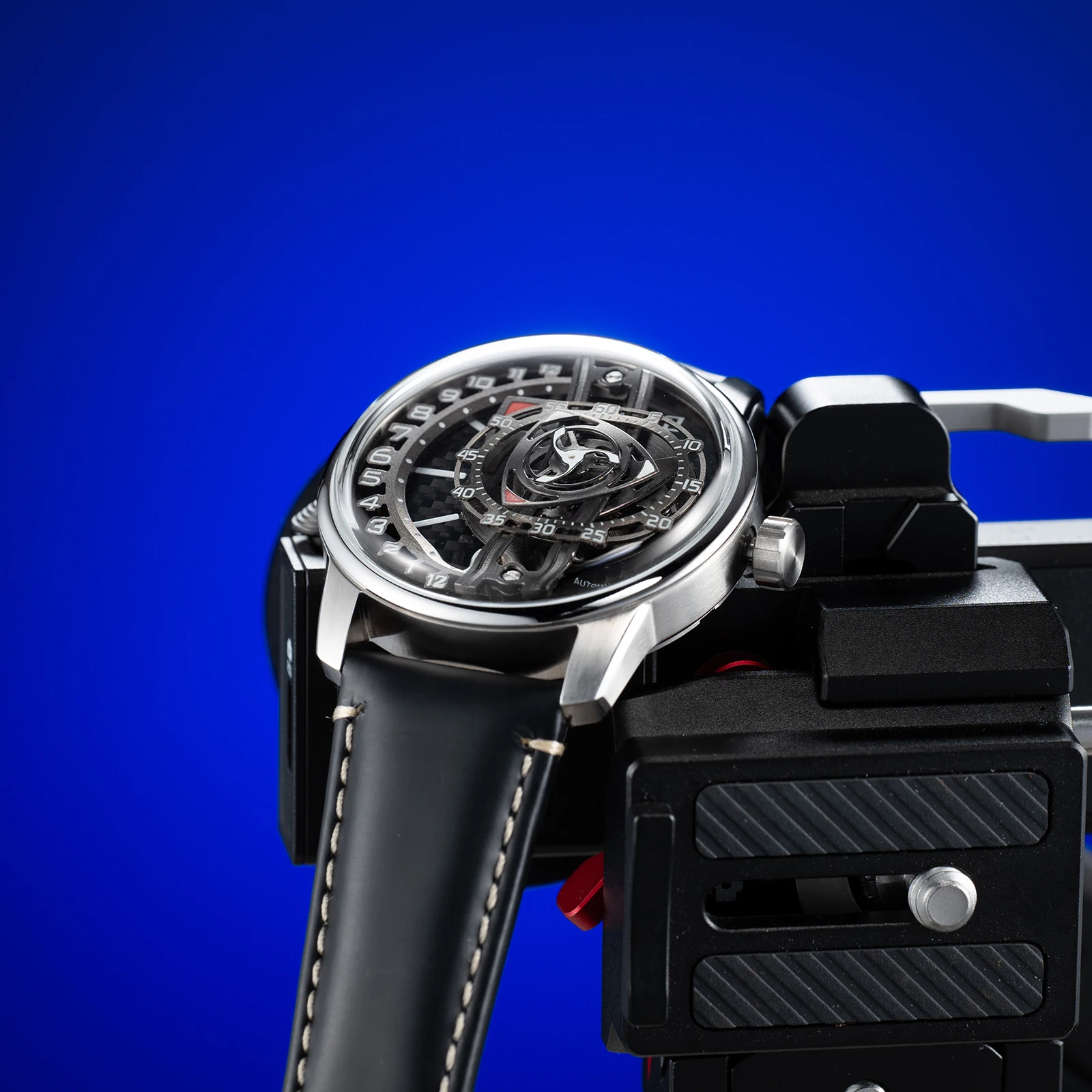 OBLVLO Men's Carbon Rotor Dial Watch