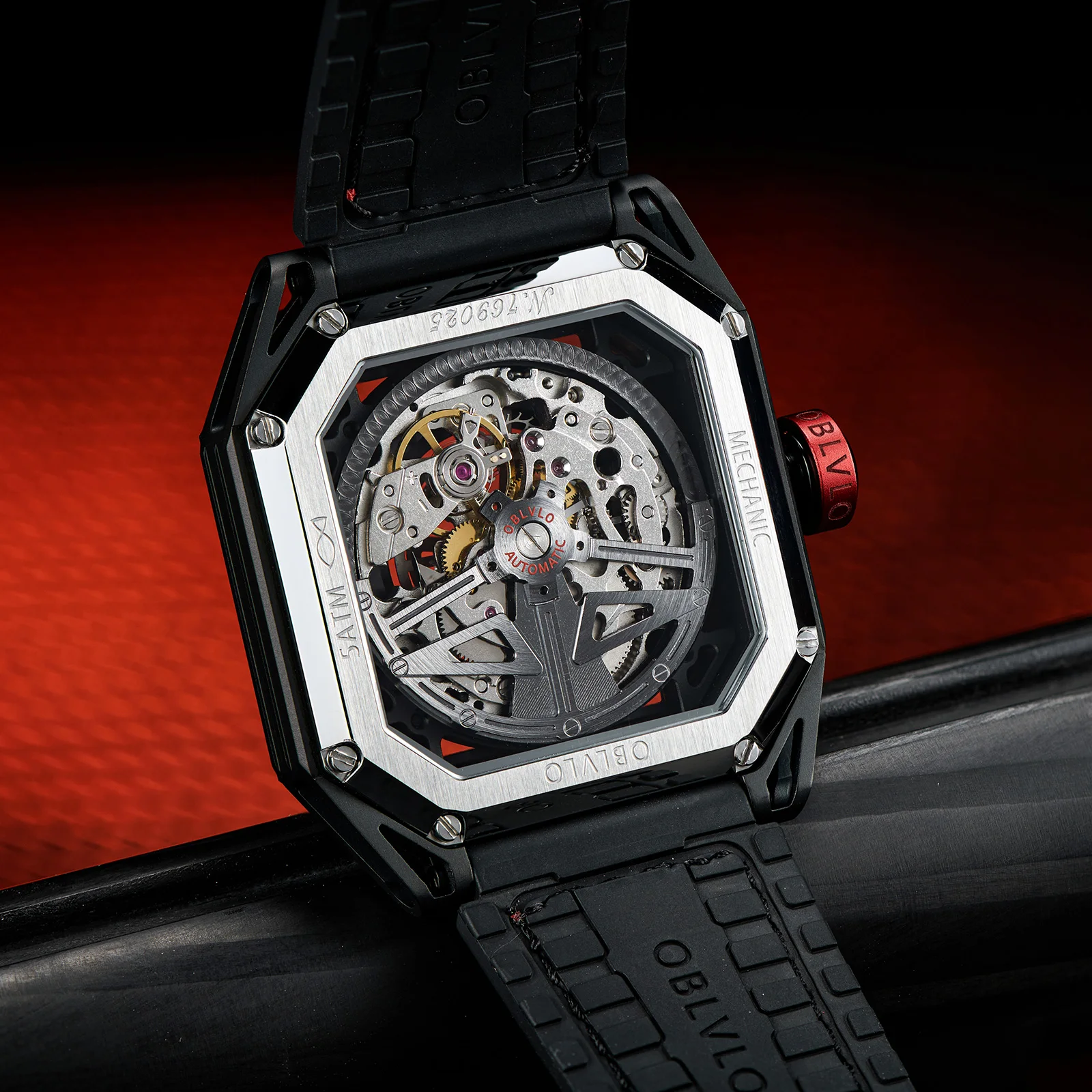 OBLVLO Luxury Sport Square Watch