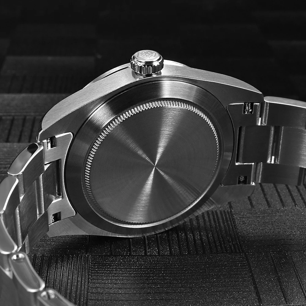 San Martin SN0107 38mm Vintage Sports Watch