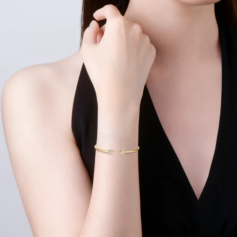 Love Heart Moissanite Cuff Bracelet
