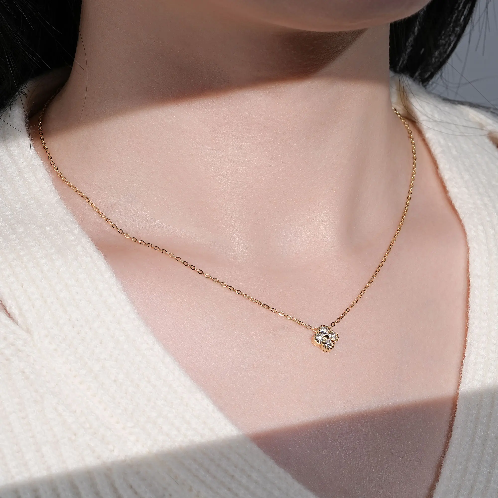 Lucky Clover Moissanite Pendant Necklace