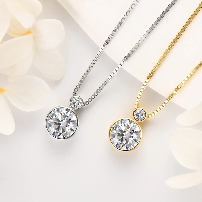 Luna Drop Moissanite Pendant Necklace