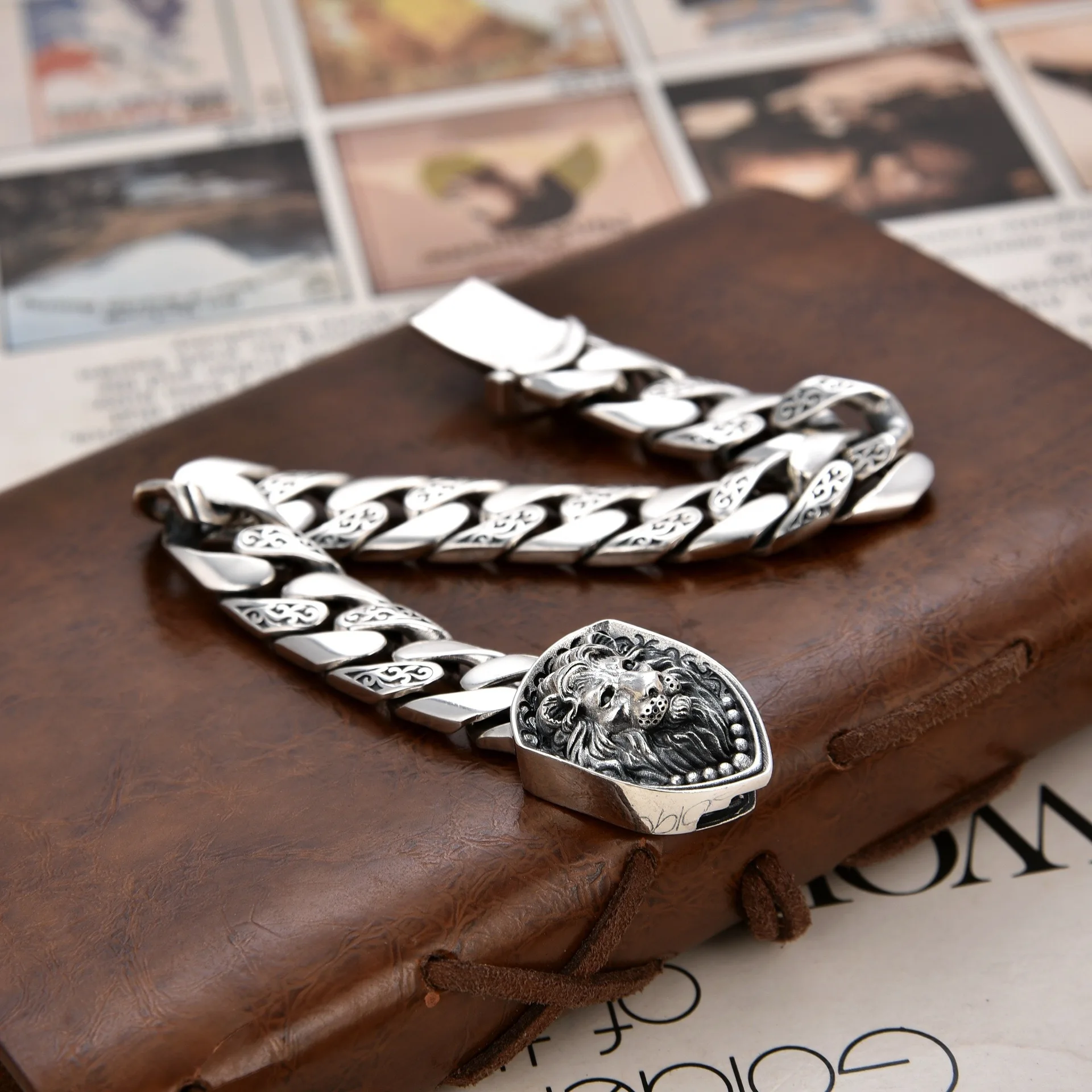 King’s Chain Lion Head Stainless Steel Bracelet