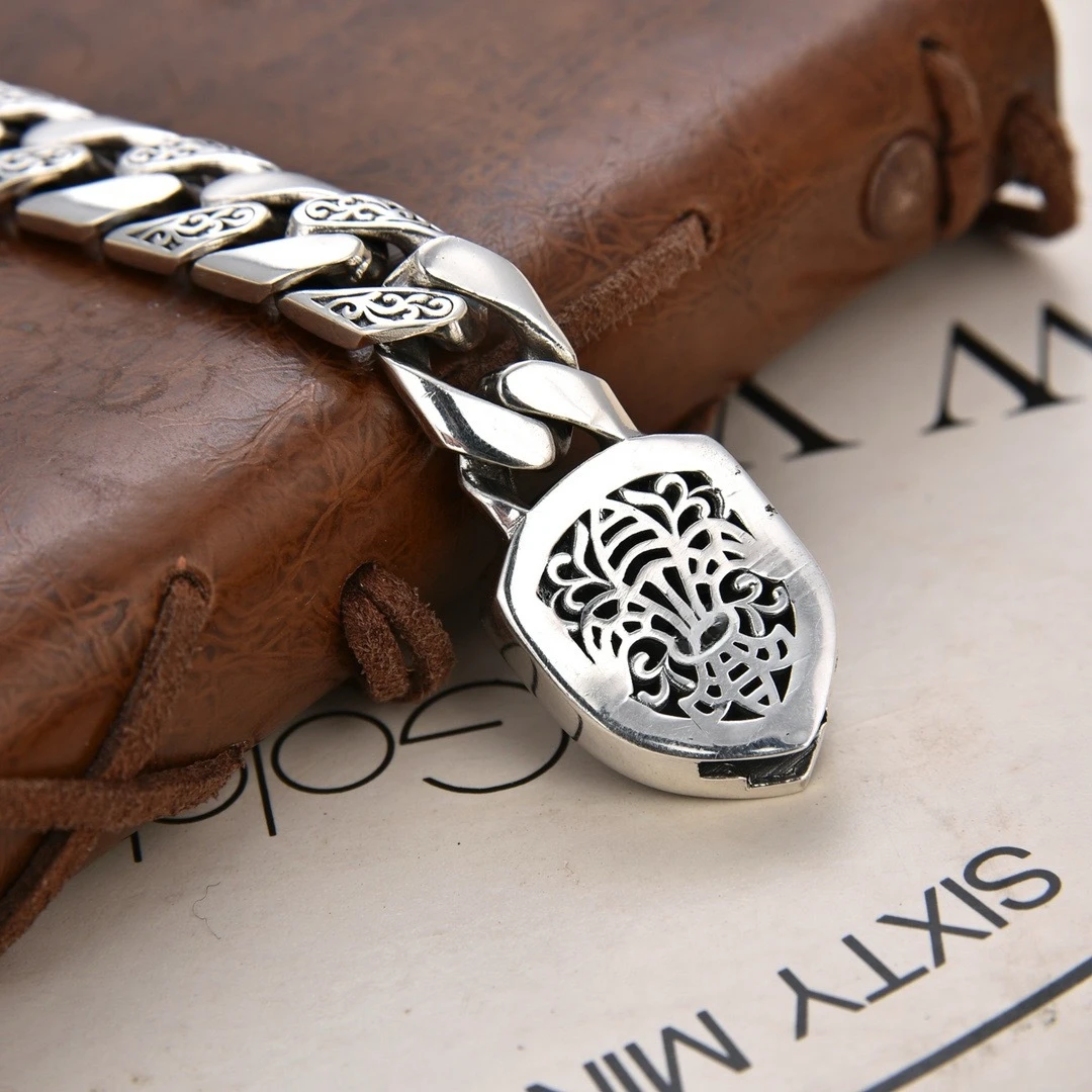 King’s Chain Lion Head Stainless Steel Bracelet