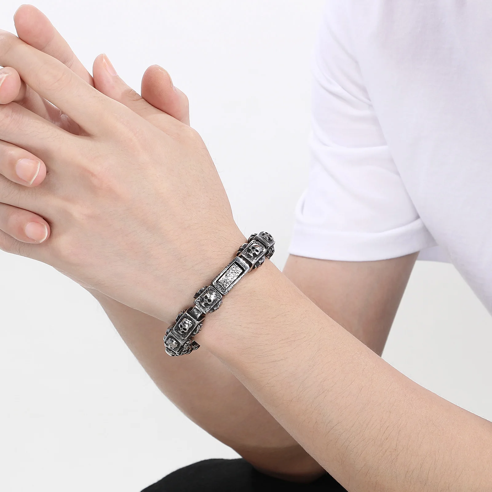 Reaper Link Bracelet – Bold Skull Stainless Steel Chain