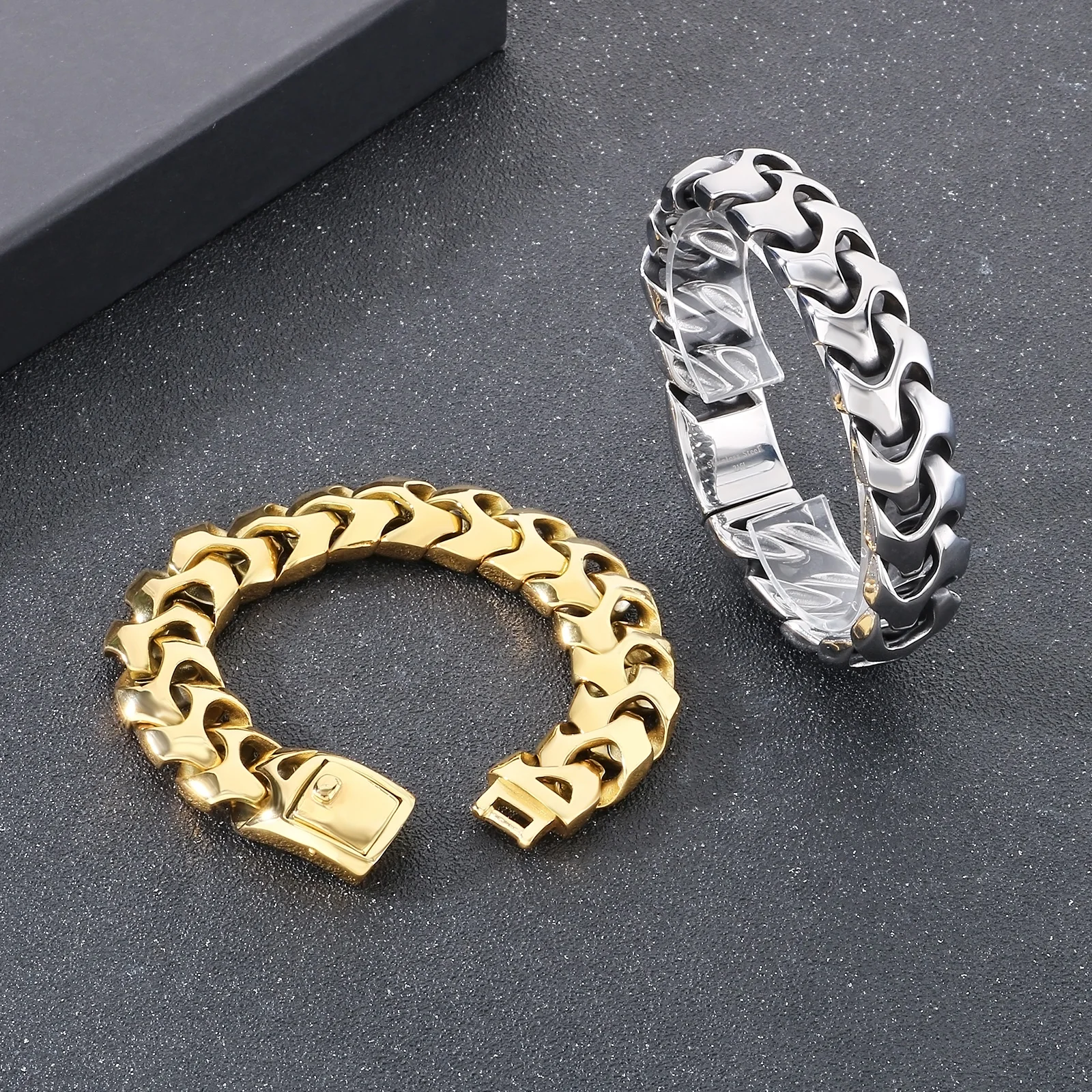 TitanLink™ Men’s 18mm Heavy Chain Bracelet