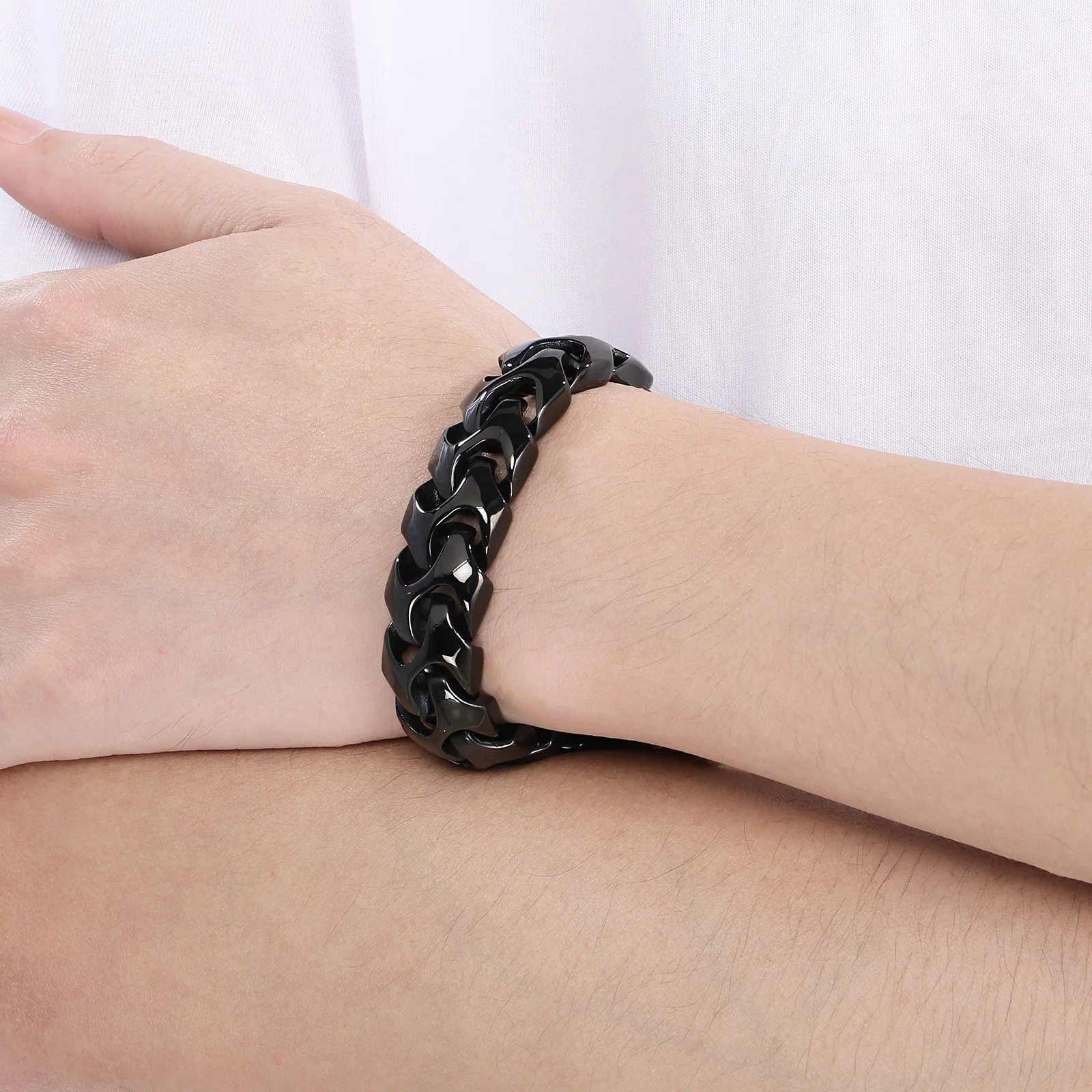 TitanLink™ Men’s 18mm Heavy Chain Bracelet