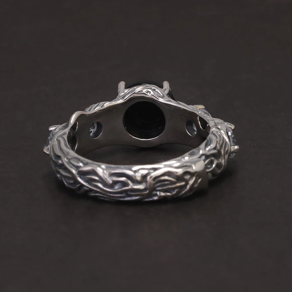 Nyxvine - Silver Ring with Onyx Gothic Elegance