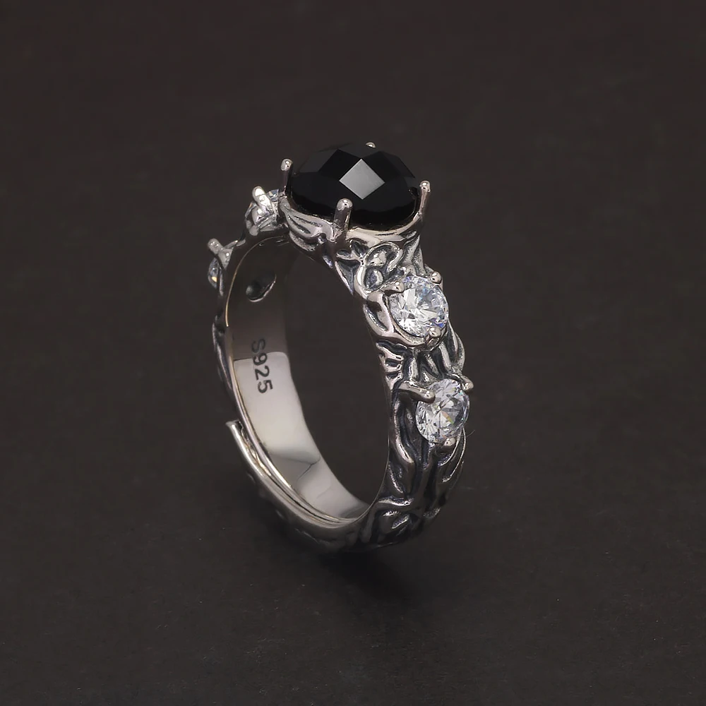 Nyxvine - Silver Ring with Onyx Gothic Elegance