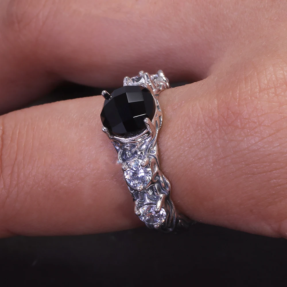 Nyxvine - Silver Ring with Onyx Gothic Elegance