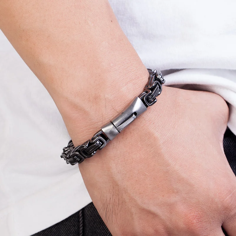 Chaingeist™ Series  – Vintage King Chain Stainless Steel Bracelet