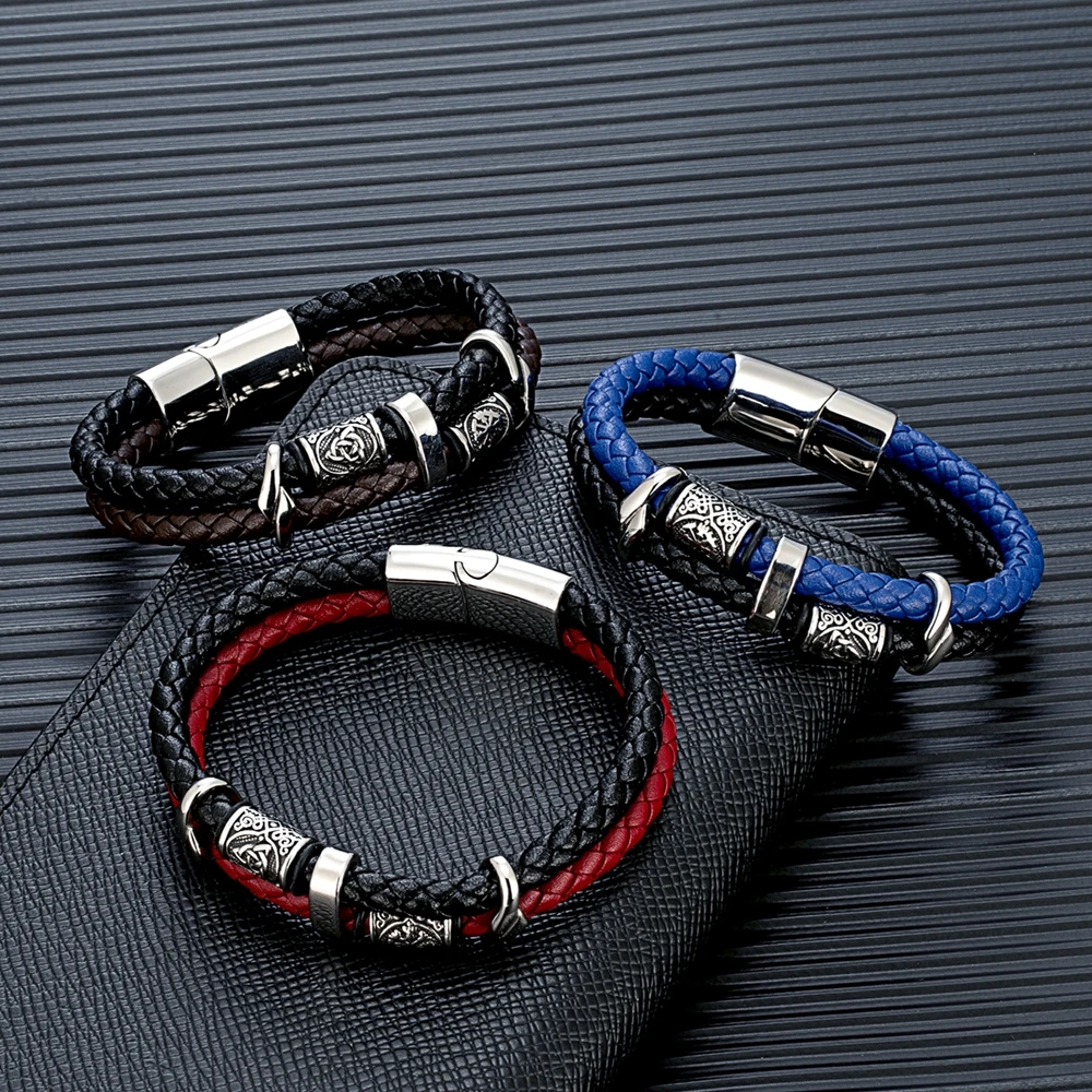RuneRaid Series – Norse Compass Leather Bracelet