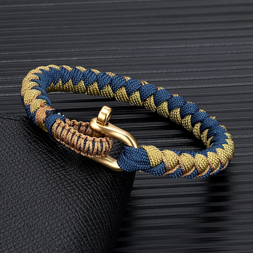Knotline™ – Paracord Survival Bracelet