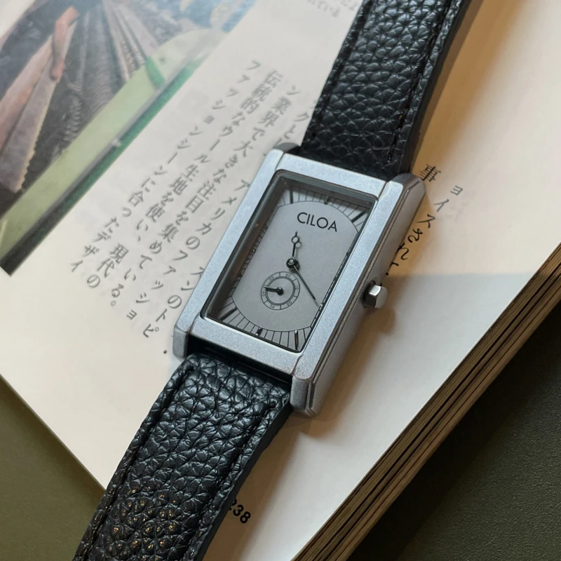 Men’s Square Quartz Watch 2025 – Vintage Tank-Style Luxury