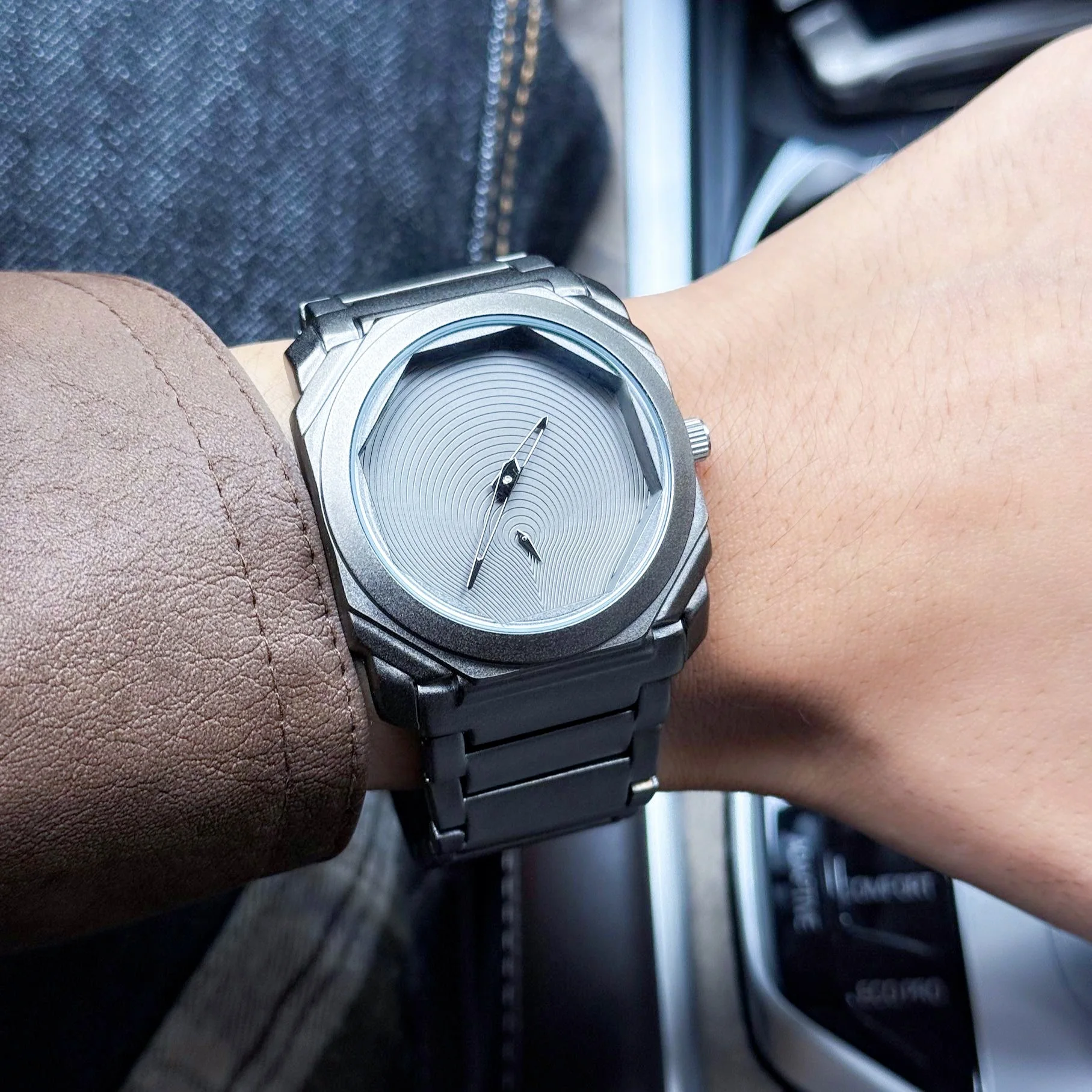 Men’s Minimalist Spiral Dial Stainless Steel Quartz Watch – 2025 Edition Watches For Men Color : Advanced Grey 