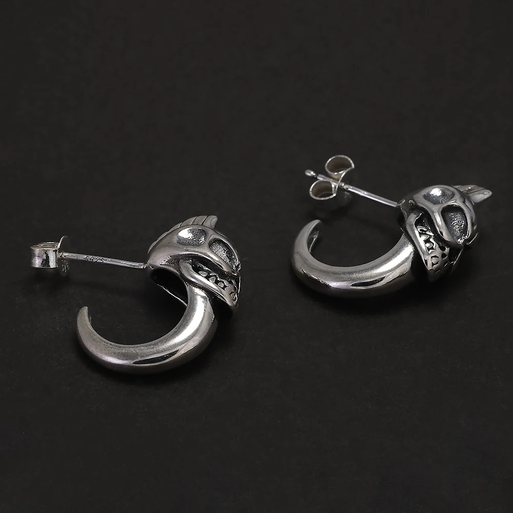 925 Sterling Silver Gothic Skull Hook Stud Earrings for Men Women Vintage Retro Hip Hop Street Party Jewelry Accessories