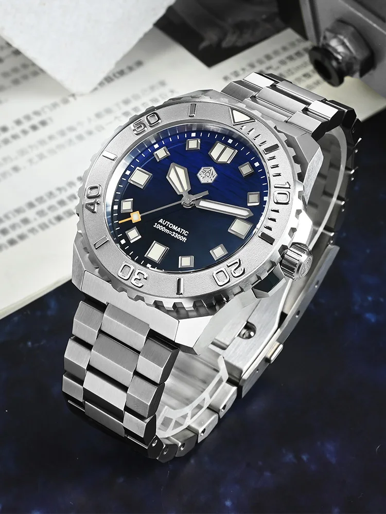 San Martin 1000m Waterproof Sea Waves Texture Dial 43mm Men Diver Watch Helium Escape Valve NH35 Automatic Mechanical SN0147