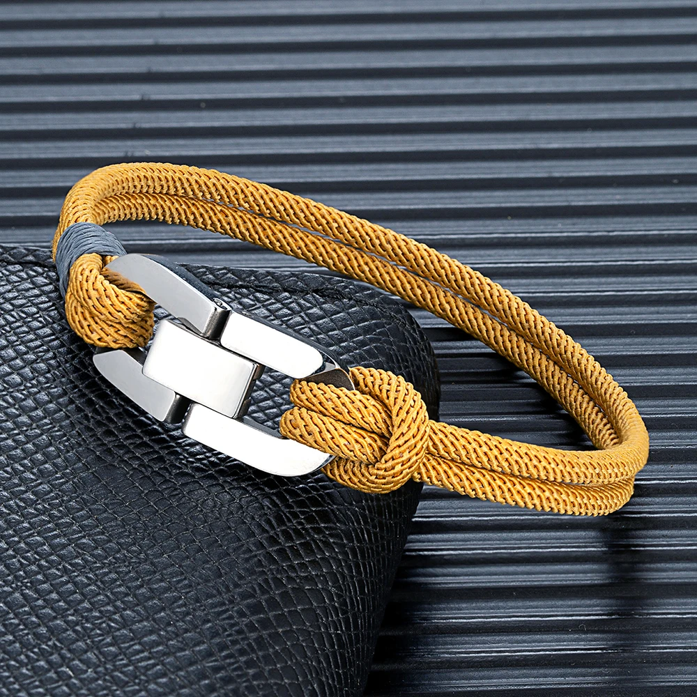 Braided bracelet with stainless steel clasp – unisex nautical style