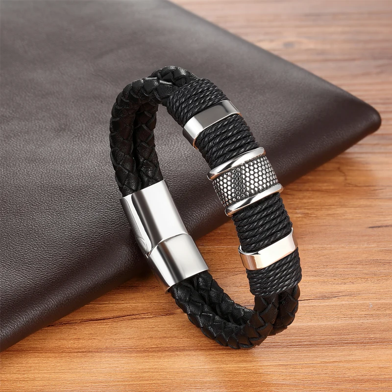 Men’s braided leather bracelet with stainless steel magnetic clasp